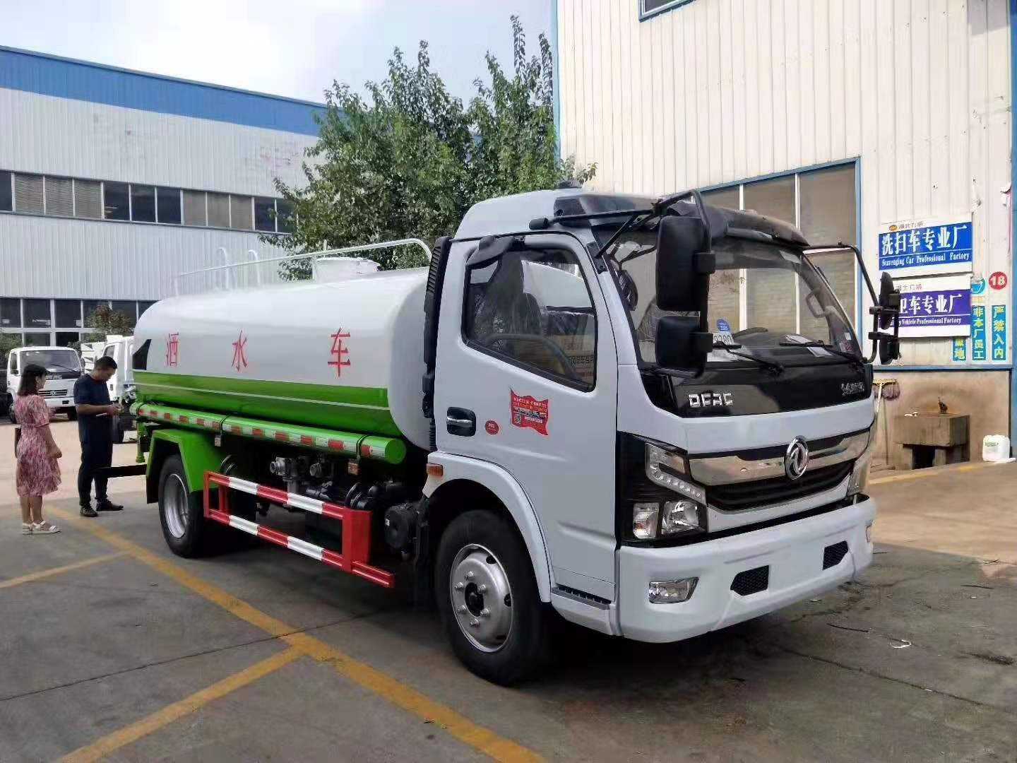 國六東風大多利卡福瑞卡灑水車8噸運水車廠家直銷來電有禮